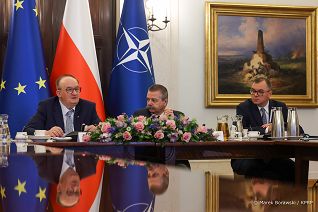 04_po_posiedzeniu_Rady_ds_Bezpieczenstwa_i_Obronnosci_20230707_MB2_7267.jpg