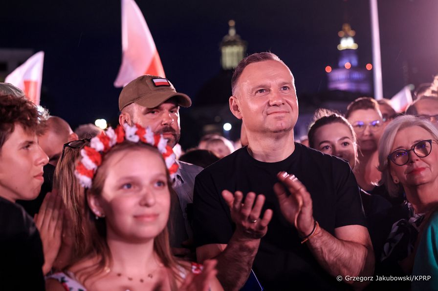 10_PAD_Warszawiacy_spiewają_20230801_GJA_9697.jpg