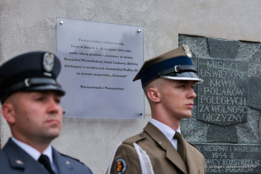 09_Andrzej_Duda_79_rocznica_Powstania_Warszawskiego_Zieleniak_20230801_GJB_8804.jpg