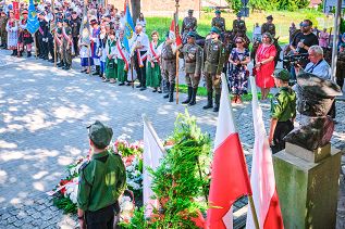 07_wieniec_od_PAD_pomnik_gen_Hallera_Jurczyce_20230813_20230813 Jurczyce Gen. Haller fot. MUW (11).jpg
