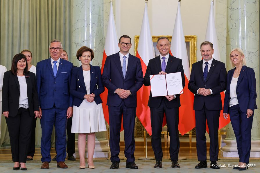 003_Andrzej_Duda_Ustawa_Emerytury_Pomostowe_20230816_JS__9849.jpg