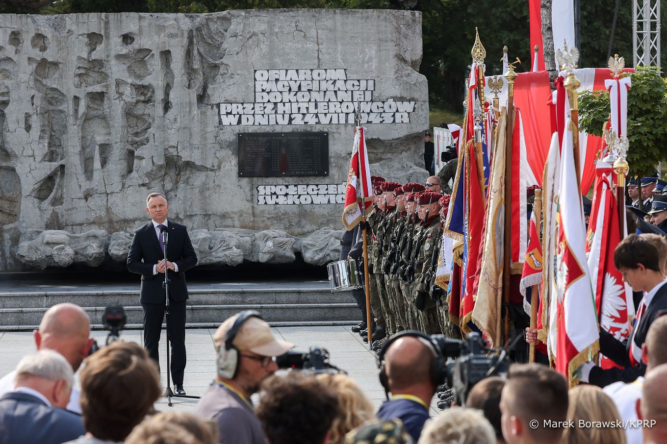 035_10_Andrzej_Duda_ uroczystosci_pacyfikacji_Sulkowic_Harbutowic_20230714_MB2_9383_.jpg