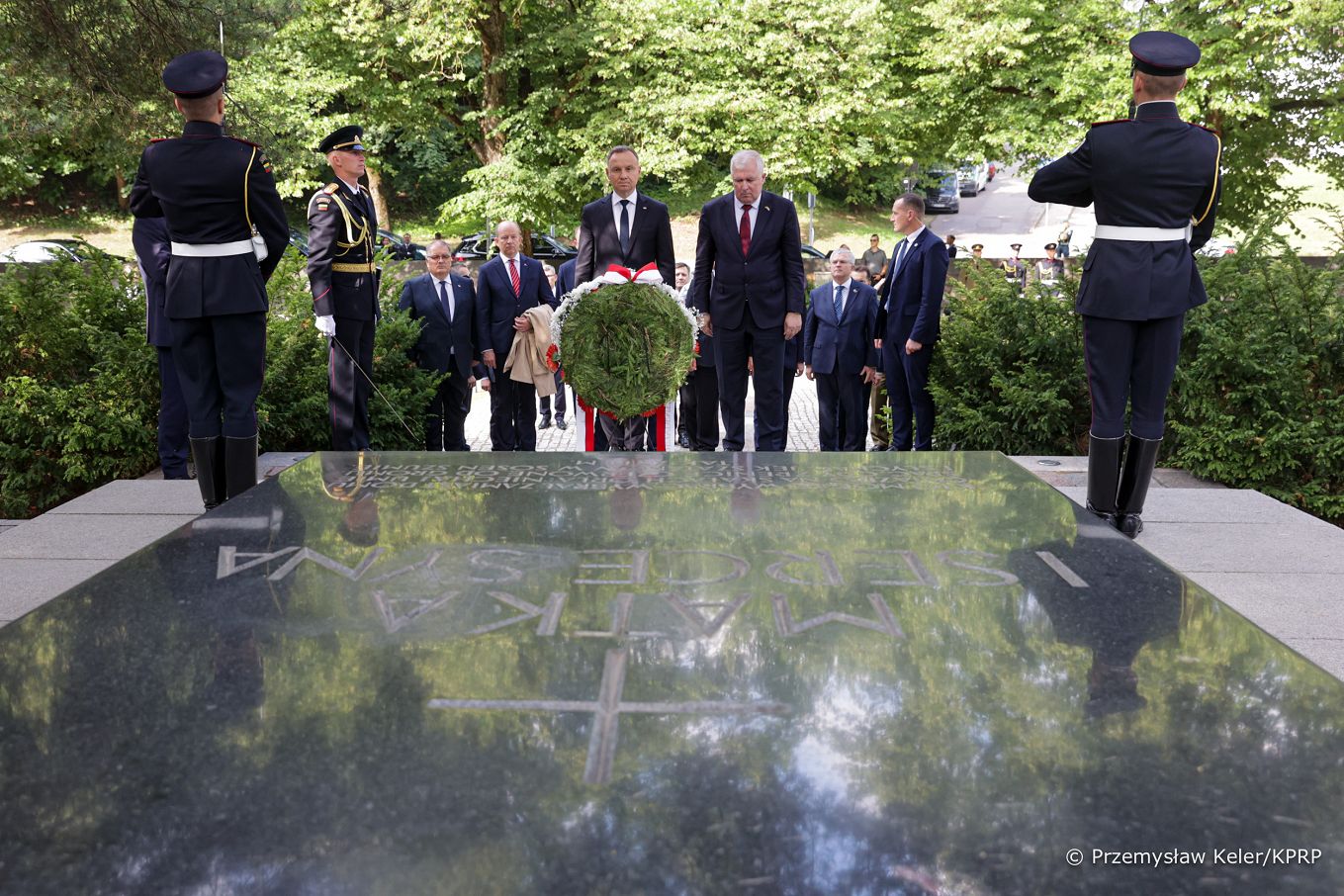025_39_Wilno_Andrzej_Duda_cmentarz_20230706_PK1_8441.jpg