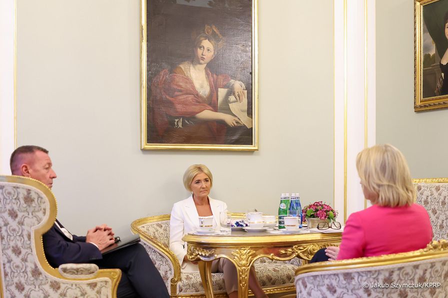 01_Agata_Kornhauser_Duda_Minister_Barbara_Socha_20230913_JSZ_4243.jpg