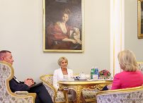 01_Agata_Kornhauser_Duda_Minister_Barbara_Socha_20230913_JSZ_4243.jpg