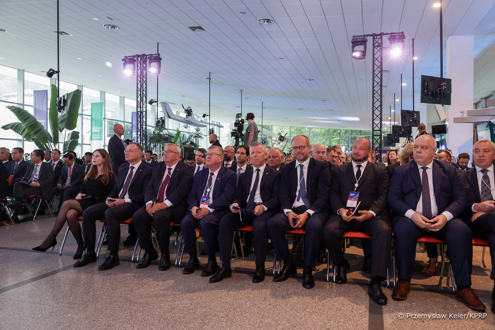 08_Andrzej_Dudsa_Forum_polsko_Koreanskie_Krynica_20230914_PK1_3444.jpg [798.25 KB]