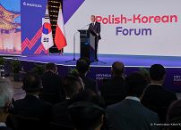 04_Andrzej_Dudsa_Forum_polsko_Koreanskie_Krynica_20230914_PK1_3173.jpg