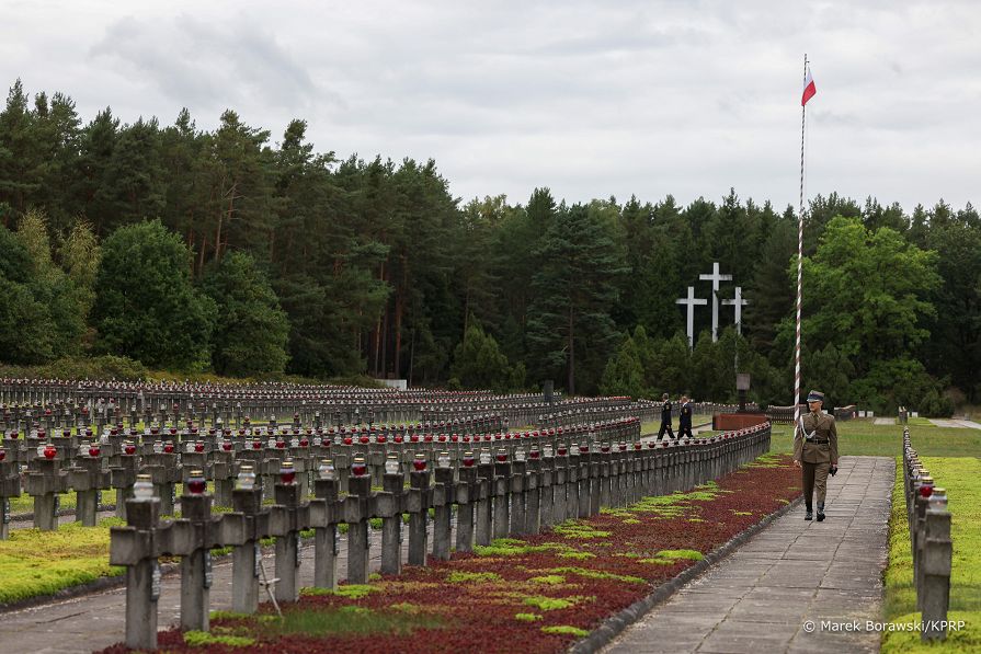 02_Andrzej_Dera_Cmentarz_Palmiry_20230914_MB2_3846.jpg