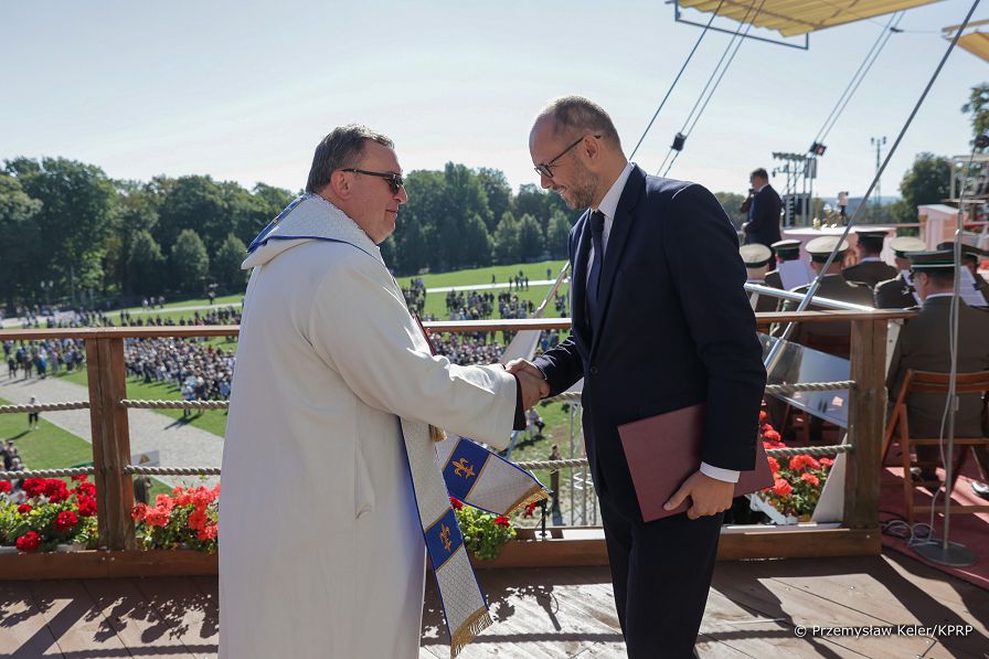 01_Marcin_Przydacz_pilegrzymka_Lesnicy_Jasna_Gora_20230916_PK1_7831.jpg