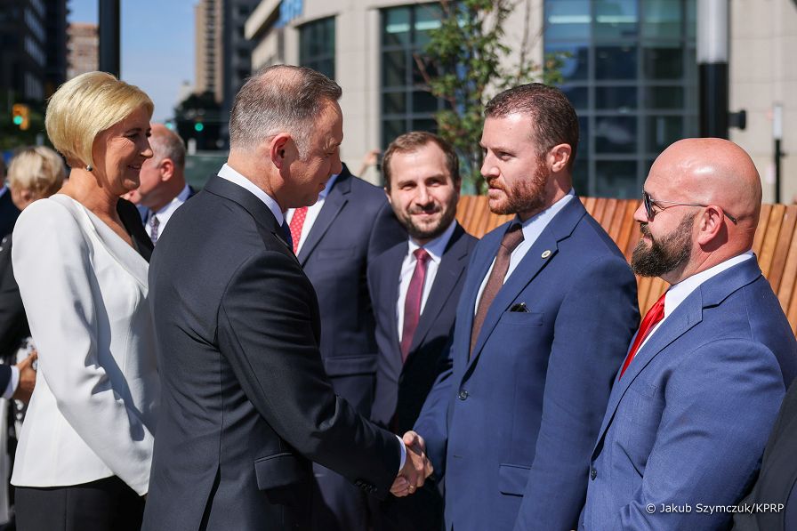04_Andrzej_Duda_Pomnik_Katynski_Nowy_Jork_20230917_JSZ_4625.jpg