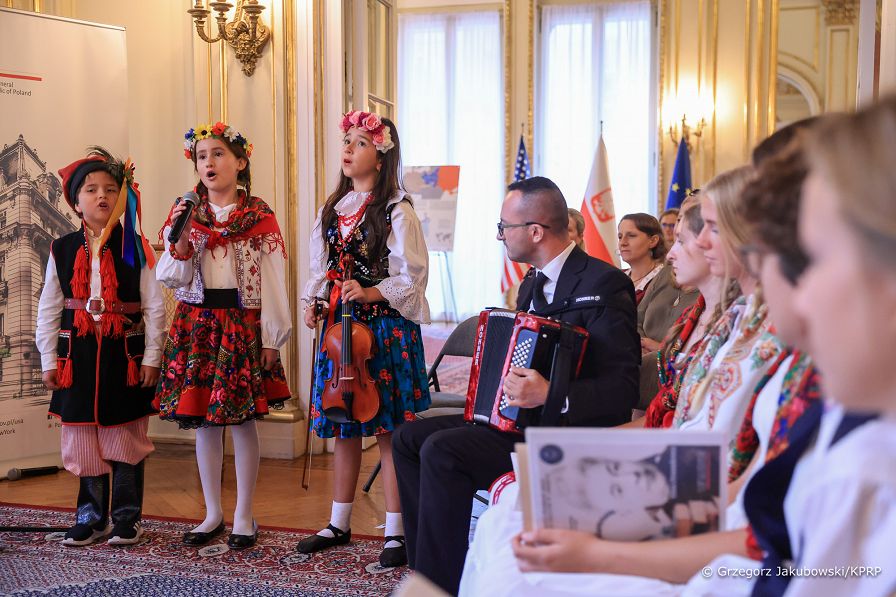 05_Agata_Kornhauser_Duda_USA_Konsulat_Narodowe_Czytanie_20230918_GJA_7356.jpg