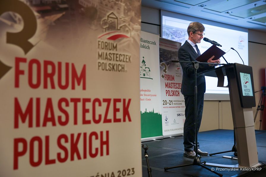 005_Profesor_Dariusz_Dudek_3_Forum_Misteczek_Polskich_20230920_PK1_6810.jpg