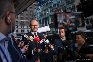 02_Marcin_Przydacz_Briefing_USA_20230920_JSZ_6585.jpg