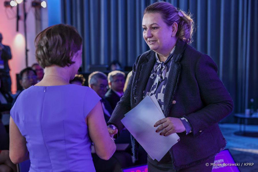 004_Minister_Malgorzata_Paprocka_Kongres_Wlasności _Intelektualnej_20230921_MB1_5827.jpg