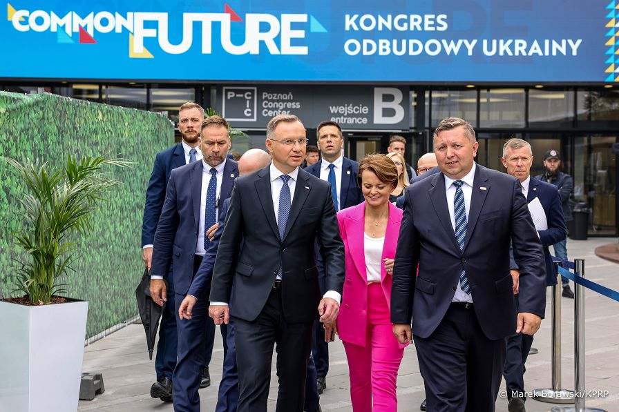 018_Prezydent_Andrzej_Duda_Kongres_Odbudowy_Ukrainy_20230922_MB1_6955.jpg