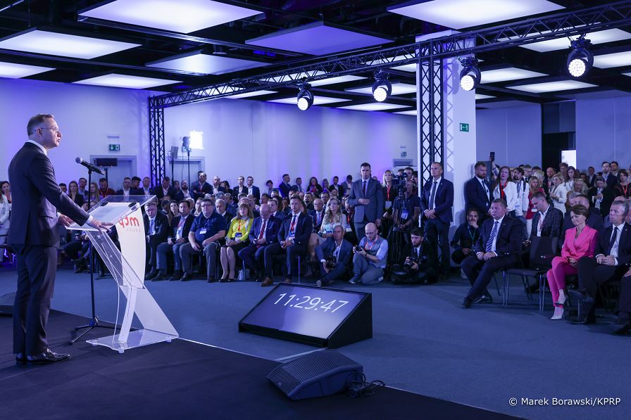 014_Prezydent_Andrzej_Duda_Kongres_Odbudowy_Ukrainy_20230922_MB1_6844.jpg