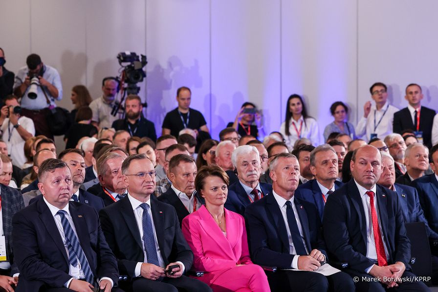 011_Prezydent_Andrzej_Duda_Kongres_Odbudowy_Ukrainy_20230922_MB2_5678.jpg