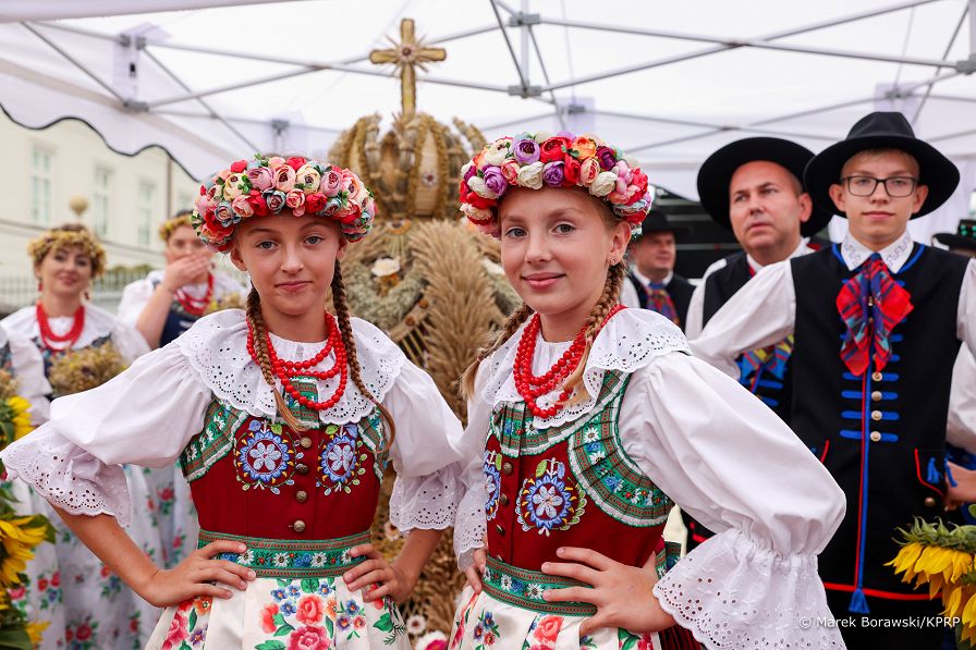 03_Dozynki_Prezydenckie_Konkurs_Wiencowy_20230923_MB1_7033.jpg