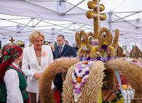 10_Agata_Kornhauser_Duda_Dozynki_Prezydenckie_Konkurs_Wiencowy_20230923_MB1_8646.jpg
