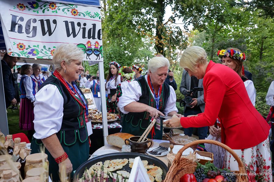 48_Para_Prezydencka_Dozynki_Prezydenckie_20230924_PK1_0762.jpg