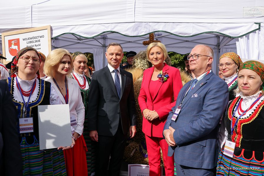 06_Para_Prezydencka_Dozynki_Prezydenckie_20230924_MB1_0272.jpg