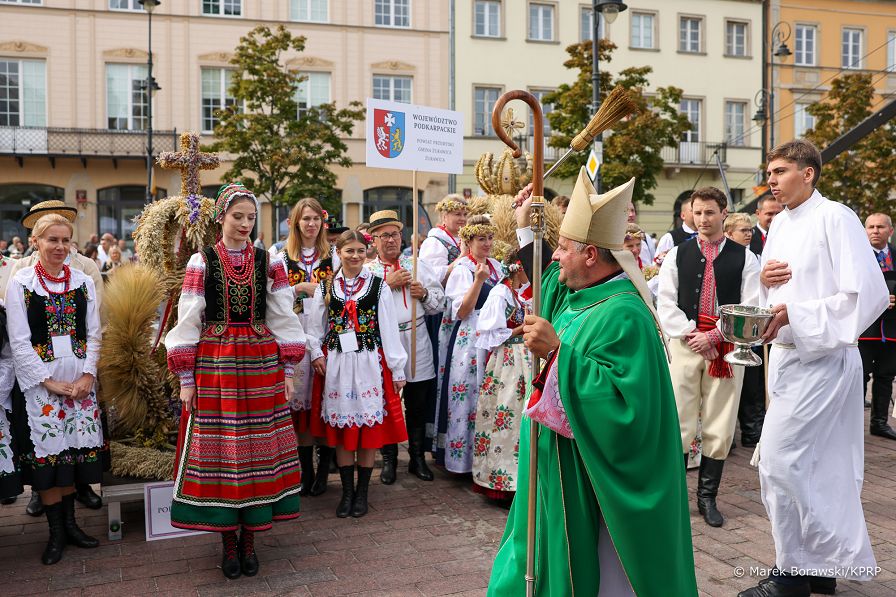 03_Para_Prezydencka_Dozynki_Prezydenckie_20230924_MB1_0120.jpg