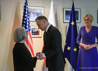 18_03_Andrzej_Duda_Odznaczenie_Stanlee_Joyce_Stahl_20230920_GJA_0725.jpg