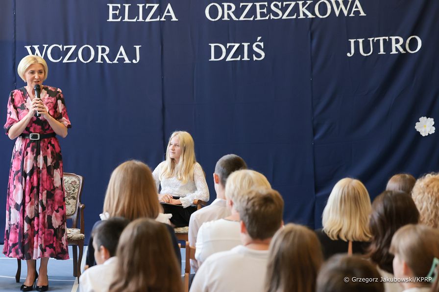 09_Agata_Kornhauser_Duda_Szkolny_Dzien_Czyelnictwa_SP_277_20230926_GJB_9009.jpg