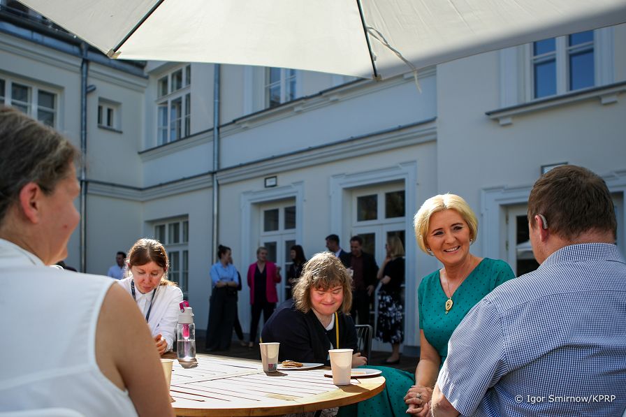 016_Agata_Kornhauser_Duda_Stowarzyszenie_Otwarte_Drzwi_20230927_SMB_6944.jpg