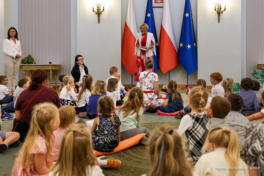 001_Agata_Kornhauser_Duda_spotkanie_przedszkolaki_20230929_MB1_4173.jpg