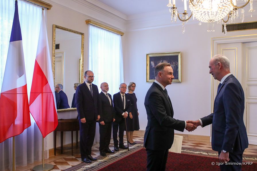010_PAD_listy_uwierzytelniajace_Francja_20230929_SMB_7561.jpg