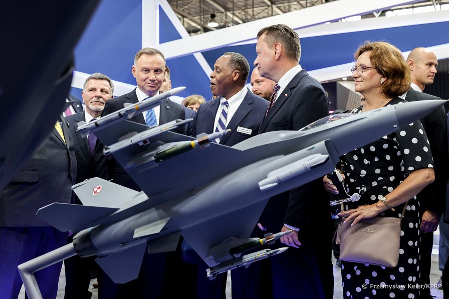 15_Andrzej_Duda_Salon_Przemyslu_Obronnego_kielce_20230905_PK1_2083.jpg