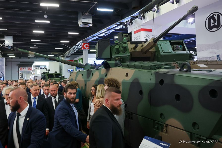15a_Andrzej_Duda_Salon_Przemyslu_Obronnego_kielce_20230905_PK1_2691.jpg
