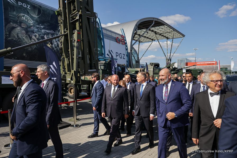 17_Andrzej_Duda_Salon_Przemyslu_Obronnego_kielce_20230905_PK1_2336.jpg