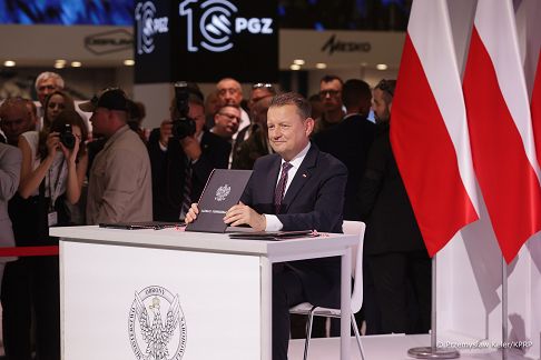 18_Andrzej_Duda_Salon_Przemyslu_Obronnego_kielce_20230905_PK2_9874.jpg