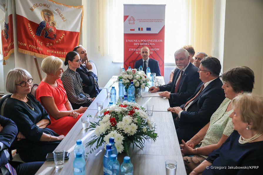 06_Agata_Kornhauser_Duda_Spotkane_Dom_Polski_Bukareszt_20230906_GJA_0378.jpg