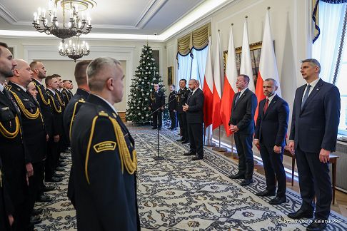 007_Minister_Jacek_Siewiera_odznaczenia_Straz_Pozarna_20240110_PK1_7795.jpg