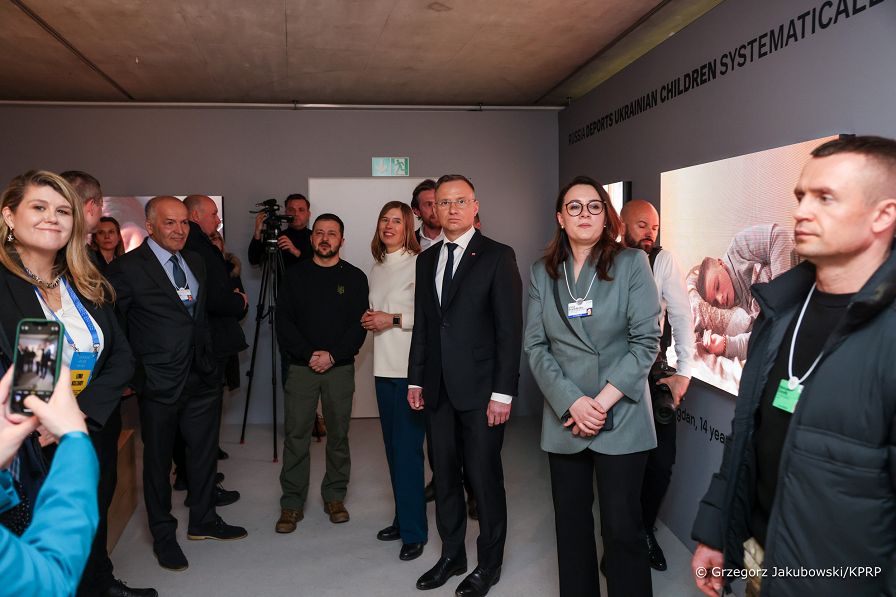 006_PAD_Davos_otwarcie_wystawa_20240116_1S5A3402.jpg