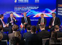001_Andrzej_Duda_Davos_High_Level_Debate_20240117_GJA_4196.jpg
