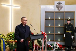 008_Andrzej_Duda_Cmentarz_na_Rossie_20240121_MB2_8494.jpg
