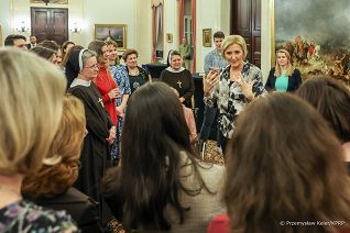 015_Agata_Kornhauser_Duda_wolontariusze_hospicjum_Siostr_Felicjanek_20240129_PK1_0800.jpg