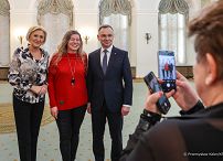 008_Agata_Kornhauser_Duda_wolontariusze_hospicjum_Siostr_Felicjanek_20240129_PK1_8068.jpg