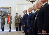 009_IPN_Uroczystość_wręczenia_not_identyfikacyjnych_członkom_rodzin_ofiar_totalitaryzmów_01-10-2024_LB_11860.jpg.JPG