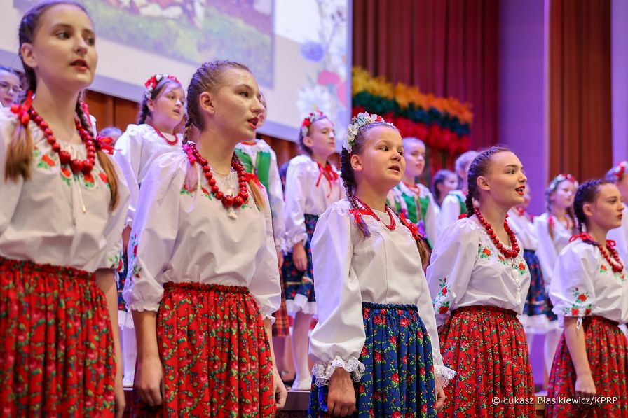 06_Agata_Kornhauser_Duda_Gimnazjum_im_Urszuli_Ledochowskiej_Czarny_Bor_20241009_LB_28615.jpg