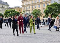 32_Agata_Kornhauser_Duda_Wspolmalzonkowie_Przywodcow_Grupy_Arraiolos_20241011_GJB_0716.jpg