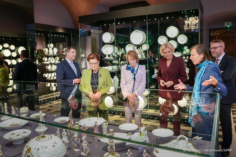 09_Agata_Kornhauser_Duda_Wspolmalzonkowie_Przywodcow_Grupy_Arraiolos_20241011_GJB_9343.jpg
