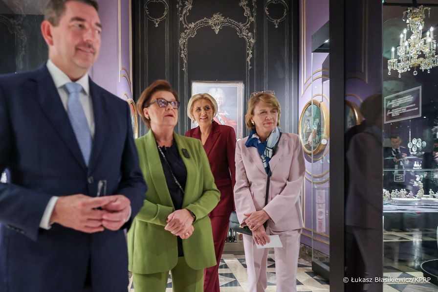 07_Agata_Kornhauser_Duda_Wspolmalzonkowie_Przywodcow_Grupy_Arraiolos_20241011_LB_20452.jpg