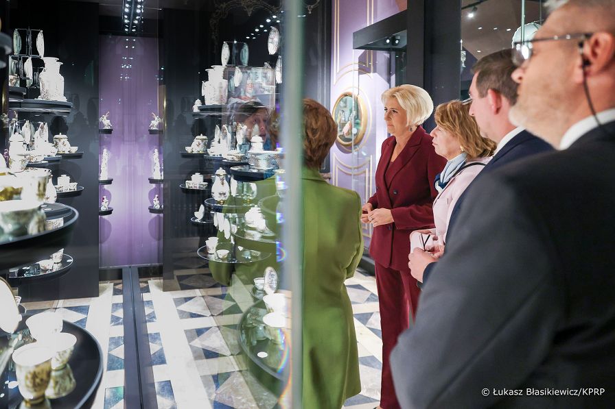 06_Agata_Kornhauser_Duda_Wspolmalzonkowie_Przywodcow_Grupy_Arraiolos_20241011_LB_20426.jpg
