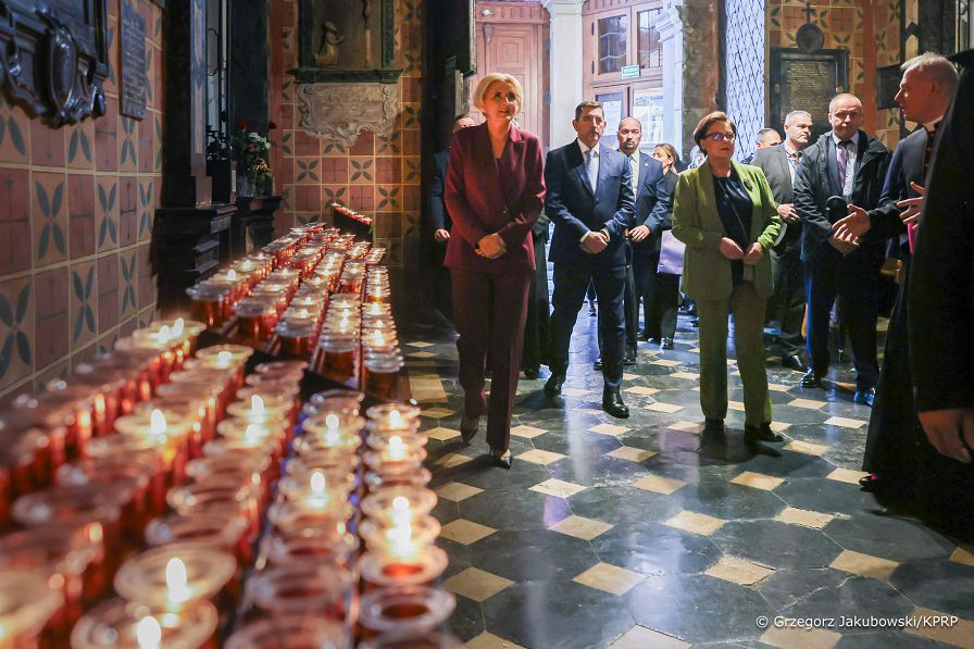 35_Agata_Kornhauser_Duda_Wspolmalzonkowie_Przywodcow_Grupy_Arraiolos_20241011_GJB_0944.jpg