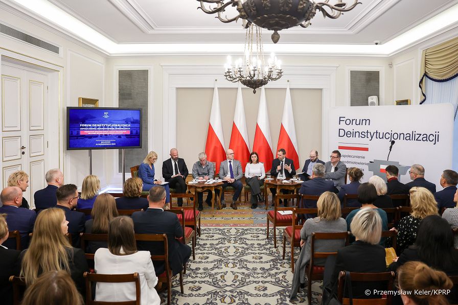 13_Piotr_Cwik_Forum_Deinstytucjonalizacji_20241015_PK1_4778.jpg